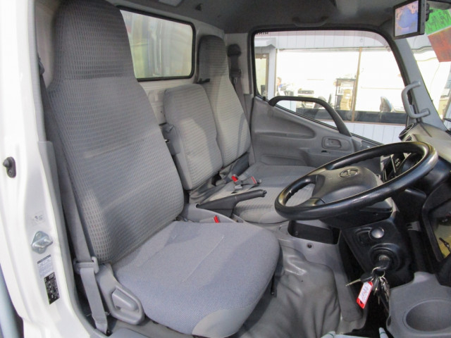 日野 デュトロ 小型 バン TPG-XZC645M(97794) 6枚目