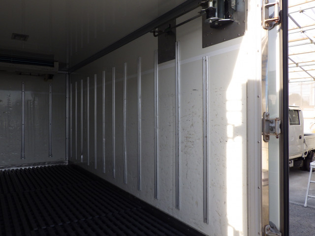 トヨタ ダイナ 小型 冷蔵冷凍バン ABF-TRY230(97792) 20枚目