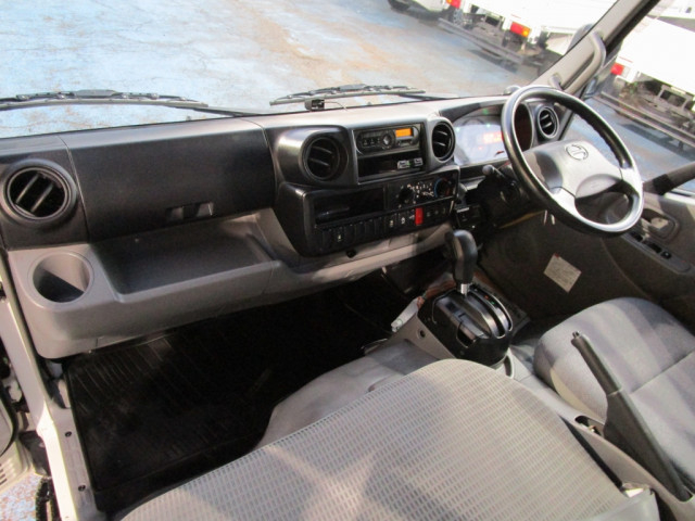 日野 デュトロ 小型 バン TPG-XZC645M(97794) 31枚目