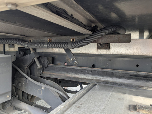 日野 レンジャー 中型 冷蔵冷凍バン 2KG-FC2ABA(97795) 11枚目