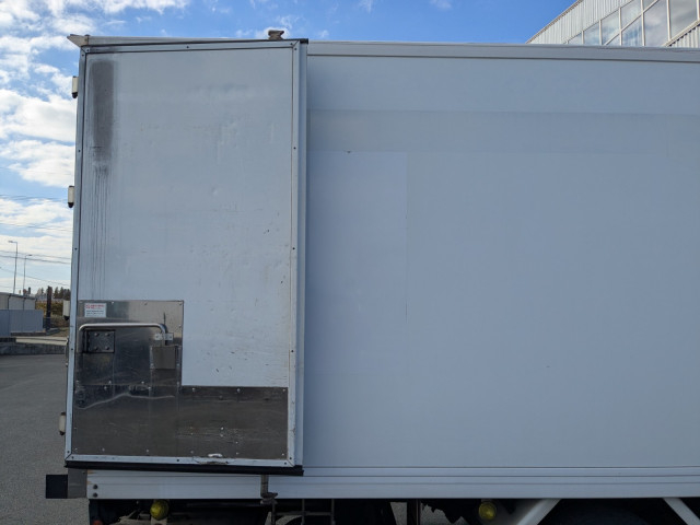 日野 レンジャー 中型 冷蔵冷凍バン 2KG-FC2ABA(97795) 14枚目