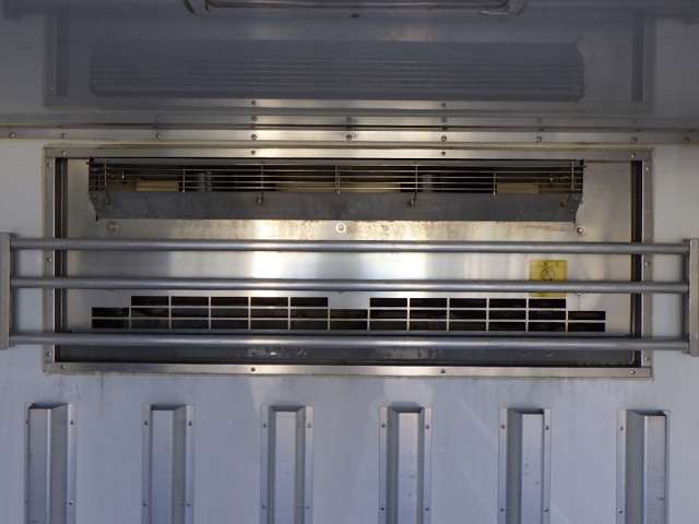 日野 デュトロ 小型 冷蔵冷凍バン TPG-XZC605M(97796) 12枚目