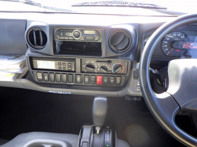 日野 デュトロ 小型 冷蔵冷凍バン TPG-XZC605M(97796) 14枚目