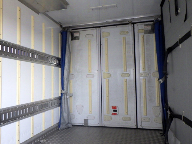 日野 デュトロ 小型 冷蔵冷凍バン TPG-XZC605M(97796) 41枚目