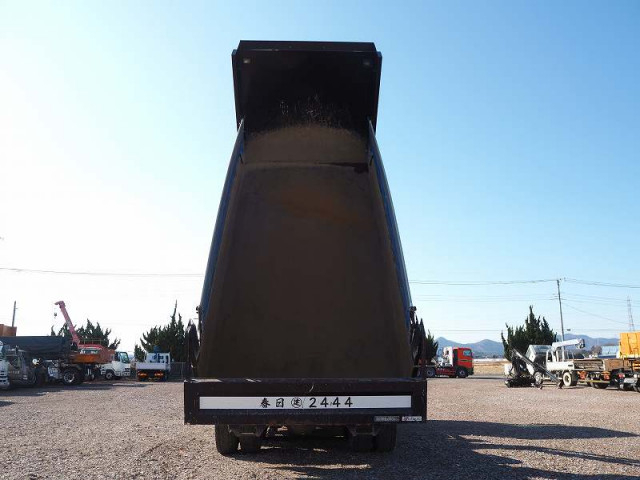 いすゞ ギガ 大型 土砂ダンプ 2PG-CXZ77CT(97798) 13枚目