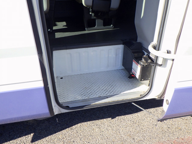 トヨタ コースター 小型 バス SKG-XZB70(97800) 8枚目