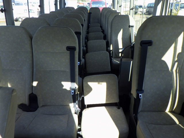 トヨタ コースター 小型 バス SKG-XZB70(97800) 11枚目