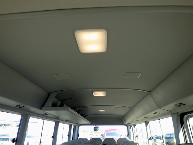 トヨタ コースター 小型 バス SKG-XZB70(97800) 16枚目