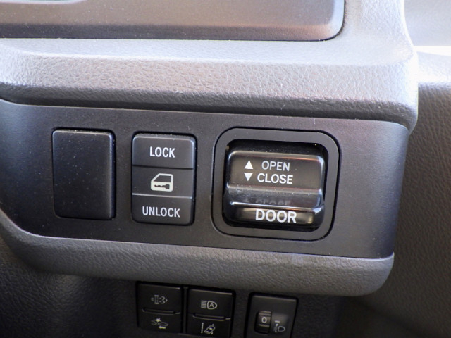 トヨタ コースター 小型 バス SKG-XZB70(97800) 28枚目