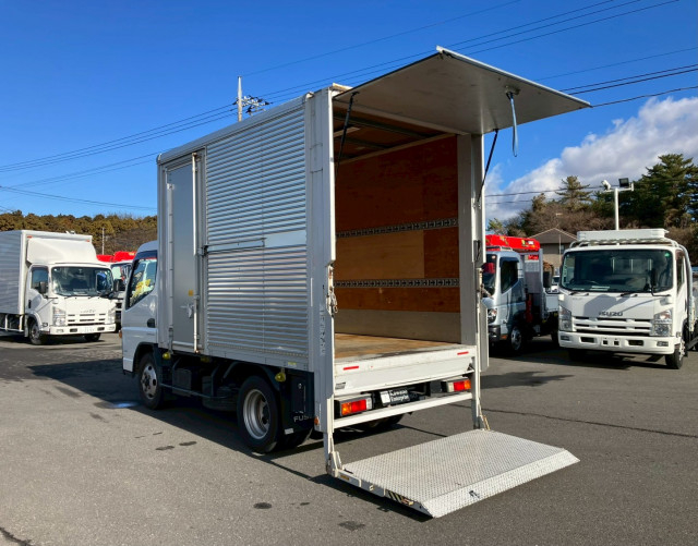 三菱ふそう キャンター 小型 バン TPG-FEA50(97804) 15枚目
