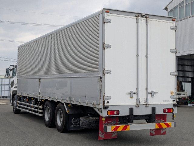 UDトラックス（日産） クオン 大型 ウィング 2PG-CD5CA(97805) 4枚目