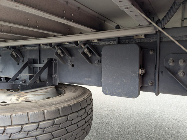 UDトラックス（日産） クオン 大型 ウィング 2PG-CD5CA(97805) 10枚目