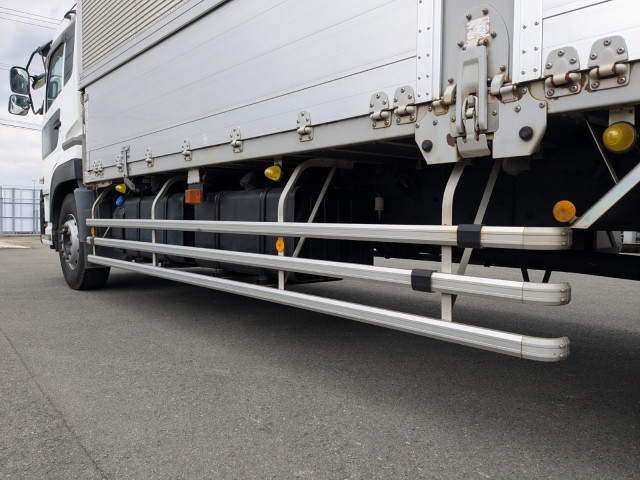 UDトラックス（日産） クオン 大型 ウィング 2PG-CD5CA(97805) 15枚目