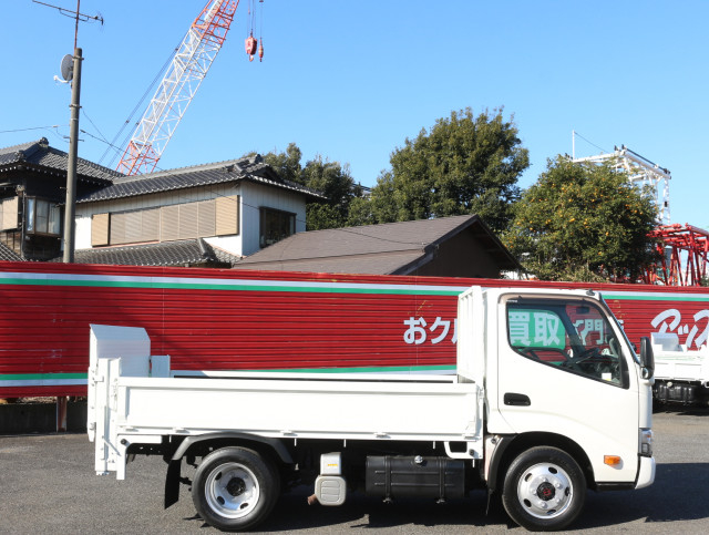 日野 デュトロ 小型 平ボディ TKG-XZU675M(97809) 4枚目