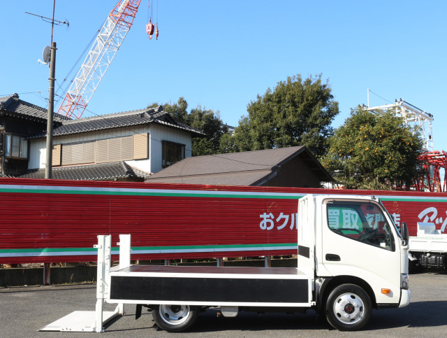日野 デュトロ 小型 平ボディ TKG-XZU675M(97809) 21枚目