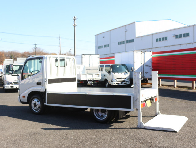 日野 デュトロ 小型 平ボディ TKG-XZU675M(97809) 25枚目
