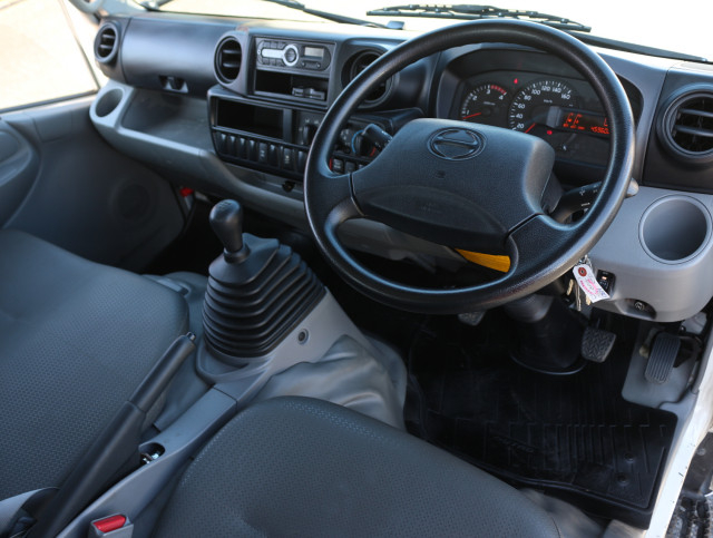 日野 デュトロ 小型 平ボディ TKG-XZU675M(97809) 34枚目