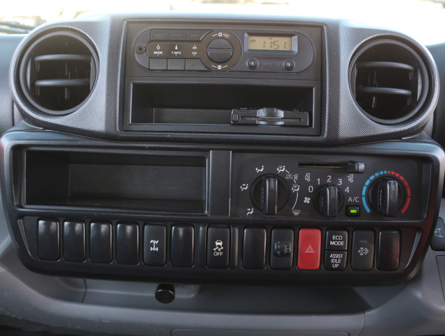 日野 デュトロ 小型 平ボディ TKG-XZU675M(97809) 42枚目