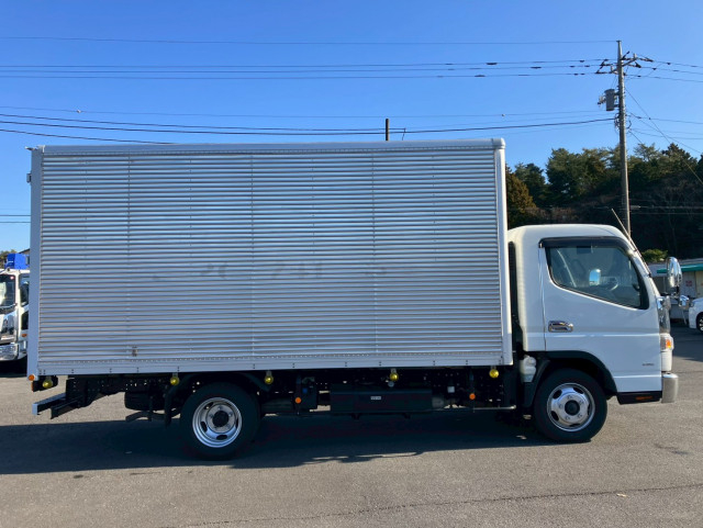 三菱ふそう キャンター 小型 バン TPG-FEB50(97810) 4枚目