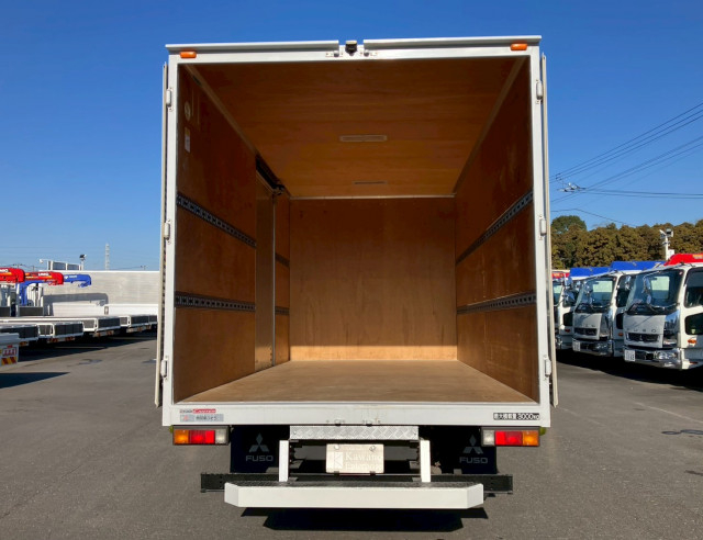 三菱ふそう キャンター 小型 バン TPG-FEB50(97810) 10枚目