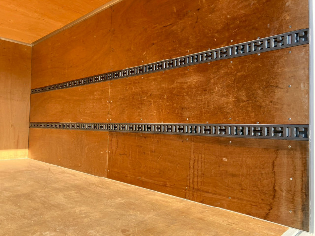 三菱ふそう キャンター 小型 バン TPG-FEB50(97810) 15枚目