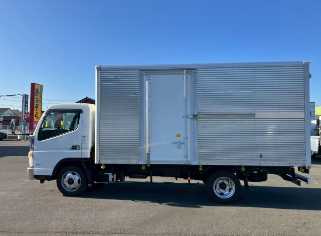 三菱ふそう キャンター 小型 バン TPG-FEB50(97810) 16枚目