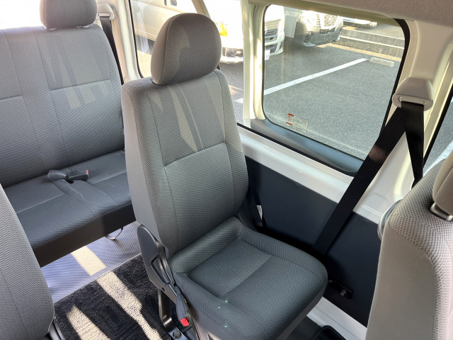 トヨタ 小型 バス QDF-GDH223B(97811) 10枚目