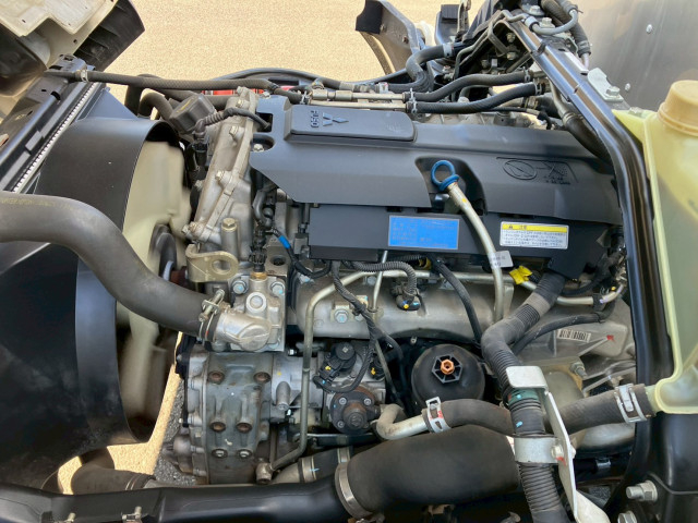 三菱ふそう キャンター 小型 バン TPG-FEB50(97810) 20枚目