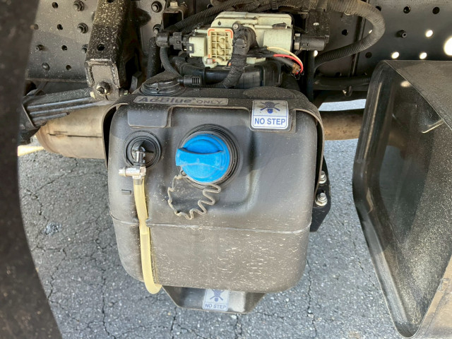 三菱ふそう キャンター 小型 バン TPG-FEB50(97810) 24枚目