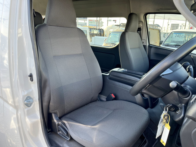 トヨタ 小型 バス QDF-GDH223B(97811) 17枚目