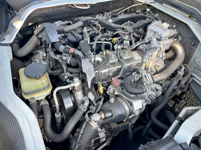 トヨタ 小型 バス QDF-GDH223B(97811) 32枚目