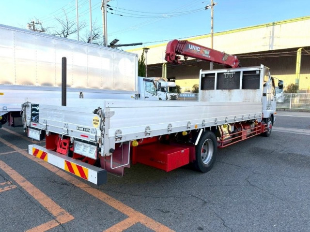 三菱ふそう ファイター 増トン 平ボディ（クレーン付） 2KG-FK62FZ(97813) 3枚目