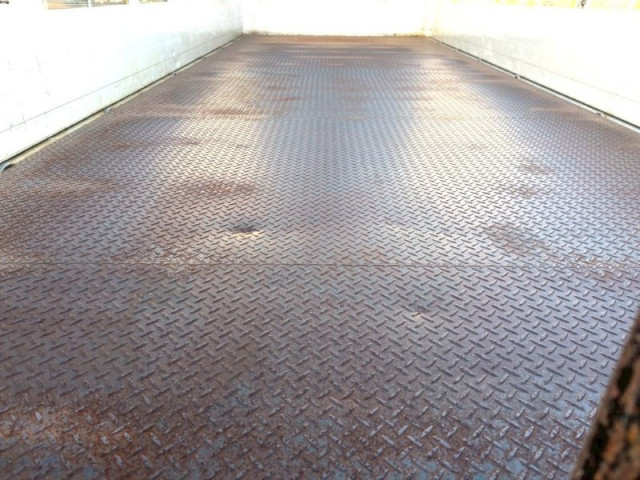 三菱ふそう ファイター 増トン 平ボディ（クレーン付） 2KG-FK62FZ(97813) 9枚目