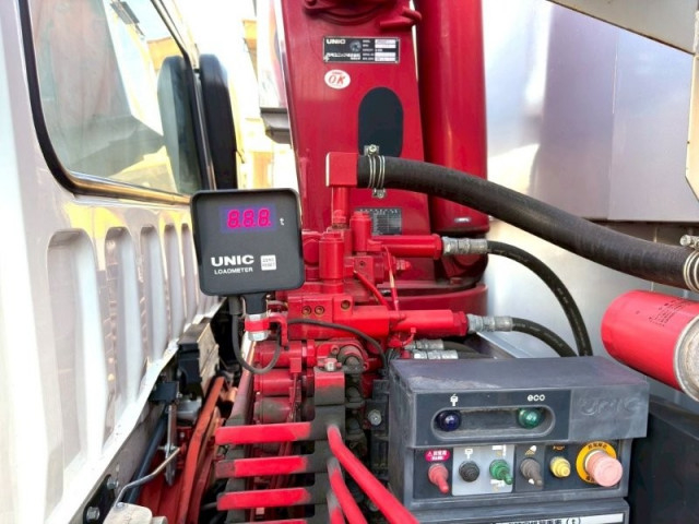 三菱ふそう ファイター 増トン 平ボディ（クレーン付） 2KG-FK62FZ(97813) 14枚目