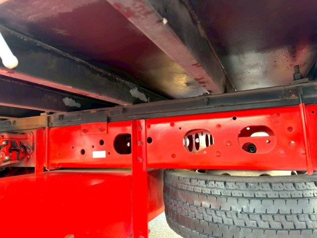 三菱ふそう ファイター 増トン 平ボディ（クレーン付） 2KG-FK62FZ(97813) 15枚目