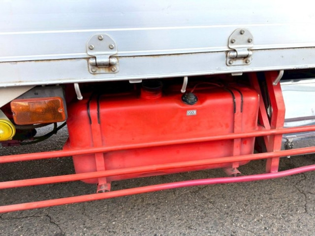 三菱ふそう ファイター 増トン 平ボディ（クレーン付） 2KG-FK62FZ(97813) 24枚目