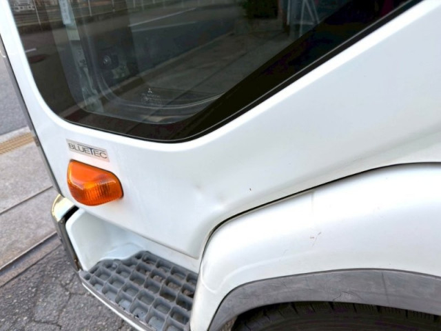 三菱ふそう ファイター 増トン 平ボディ（クレーン付） 2KG-FK62FZ(97813) 27枚目