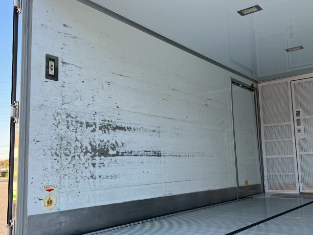 いすゞ エルフ 小型 保冷バン 2RG-NPR88YN(97814) 11枚目