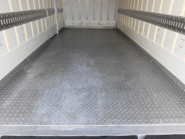 いすゞ エルフ 小型 冷蔵冷凍バン TPG-NPR85AN(97815) 11枚目