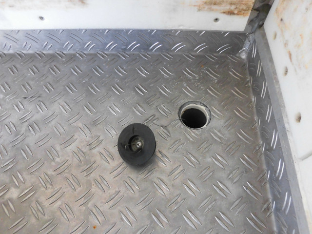 いすゞ エルフ 小型 冷蔵冷凍バン TPG-NPR85AN(97815) 16枚目