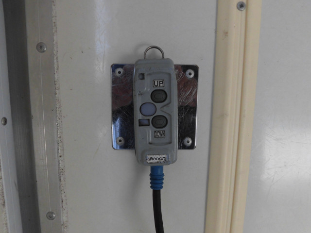 いすゞ エルフ 小型 冷蔵冷凍バン TPG-NPR85AN(97815) 21枚目