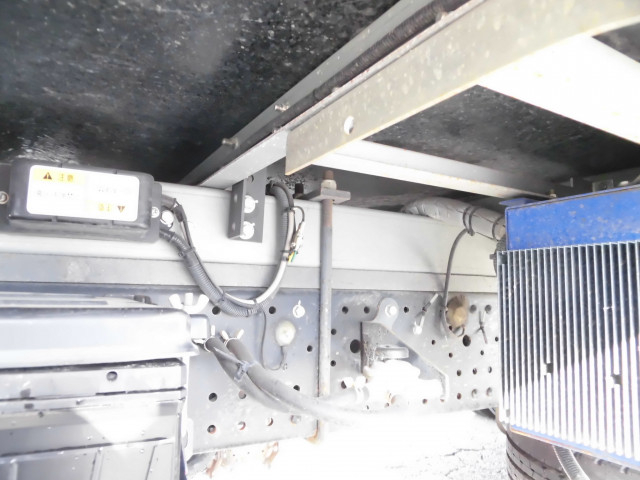 いすゞ エルフ 小型 冷蔵冷凍バン TPG-NPR85AN(97815) 26枚目