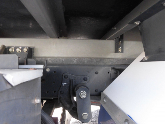 いすゞ エルフ 小型 冷蔵冷凍バン TPG-NPR85AN(97815) 27枚目