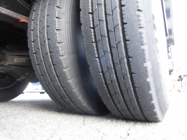 いすゞ エルフ 小型 冷蔵冷凍バン TPG-NPR85AN(97815) 29枚目