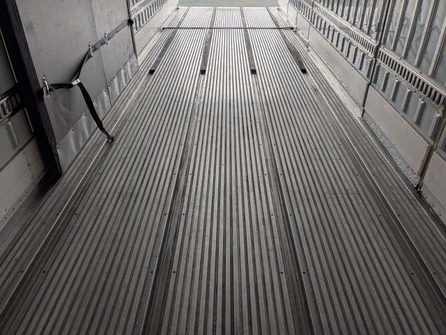 日野 プロフィア 大型 冷蔵冷凍バン 2DG-FR1AHG(97816) 22枚目