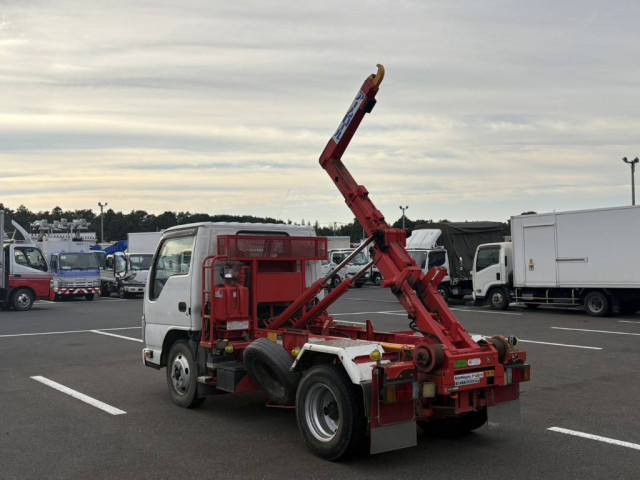 いすゞ エルフ 小型 コンテナ専用車 TPG-NKR85AN(97821) 9枚目