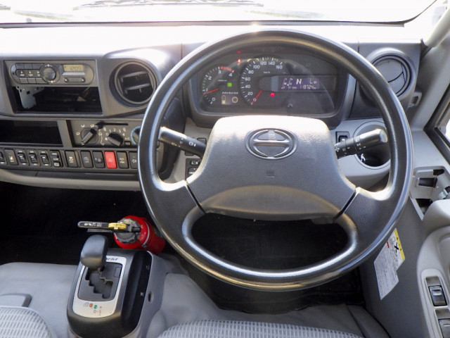 日野 デュトロ 小型 ウィング TSG-XKU650M(97824) 16枚目