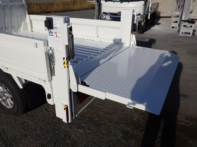 トヨタ タウンエース 小型 平ボディ DBF-S402U(97831) 24枚目