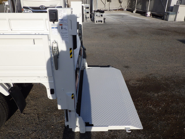 トヨタ タウンエース 小型 平ボディ DBF-S402U(97831) 26枚目