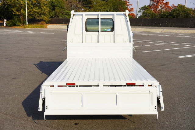 マツダ ボンゴ 小型 平ボディ DBF-SLP2T(97833) 16枚目